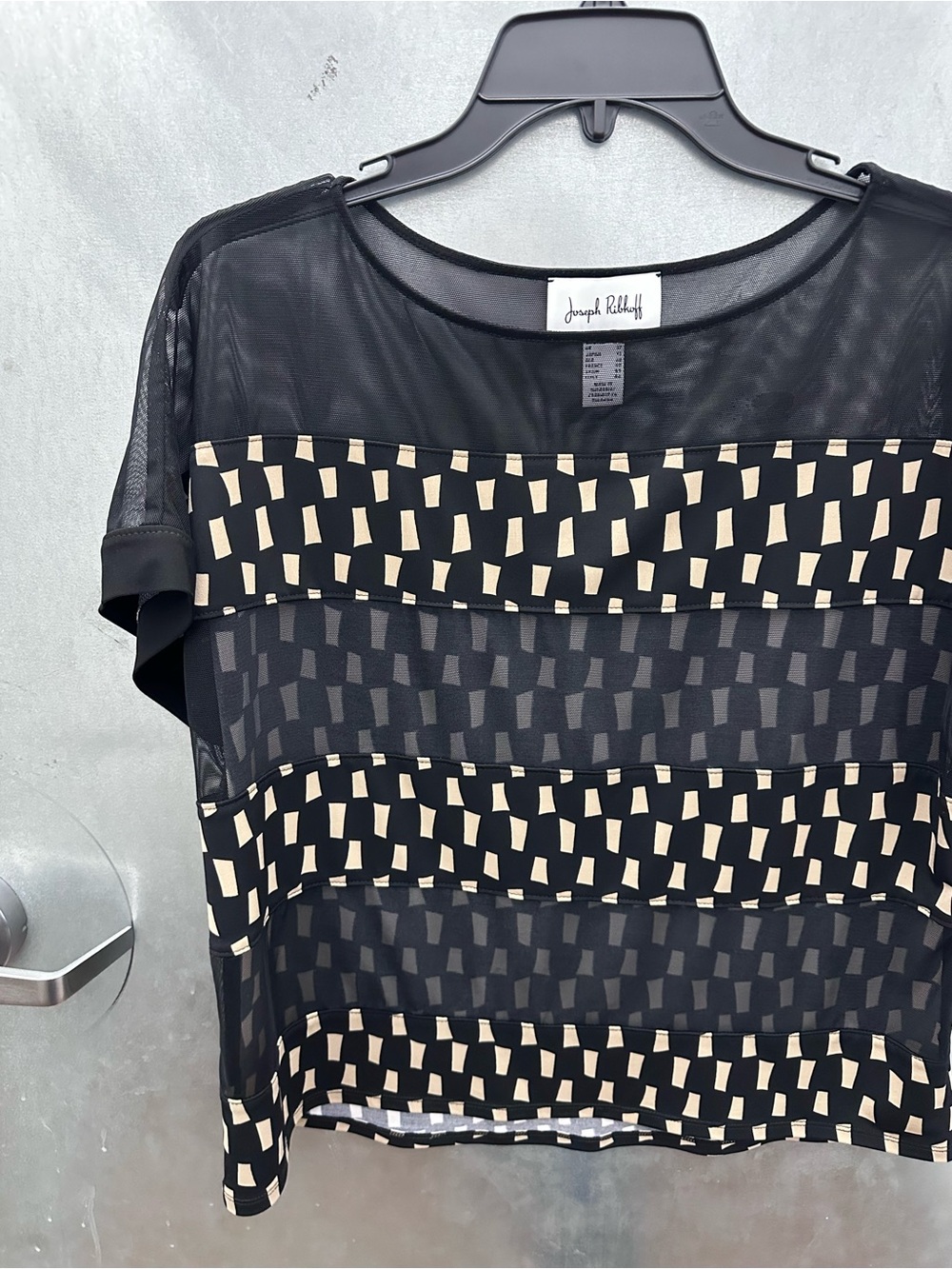 Joseph Ribkoff Mesh Geometric Top